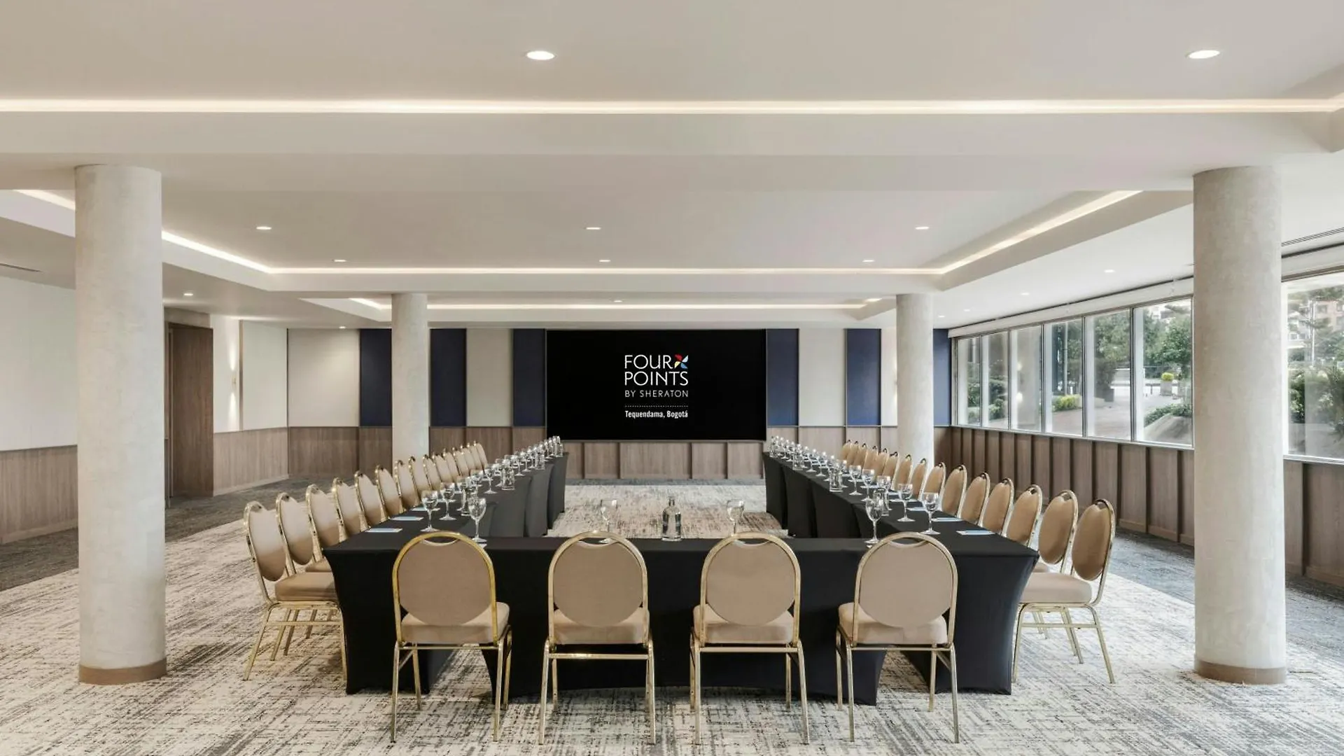 ホテル Four Points By Sheraton Tequendama, ボゴタ