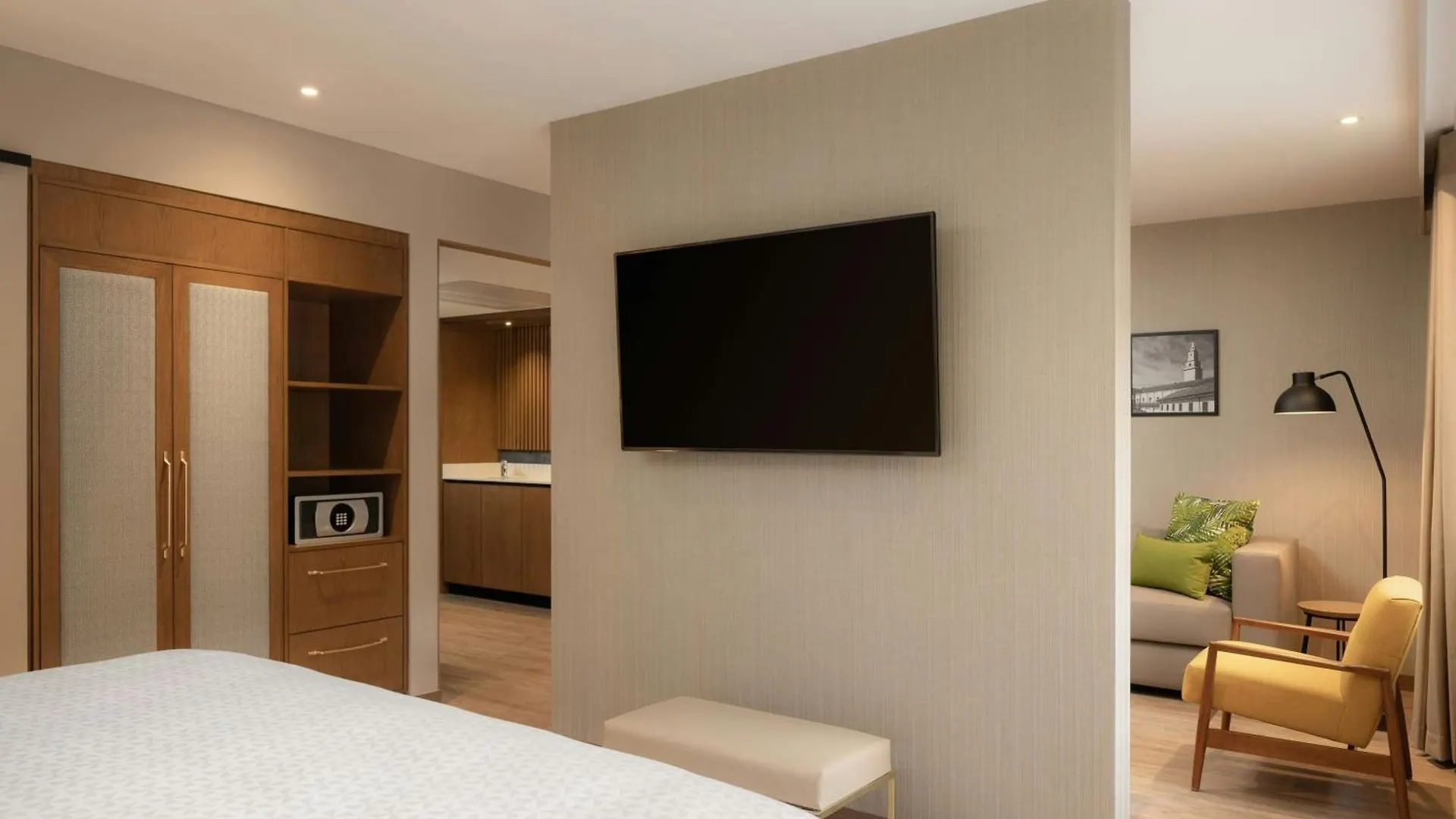 酒店 Four Points By Sheraton Tequendama, 波哥大