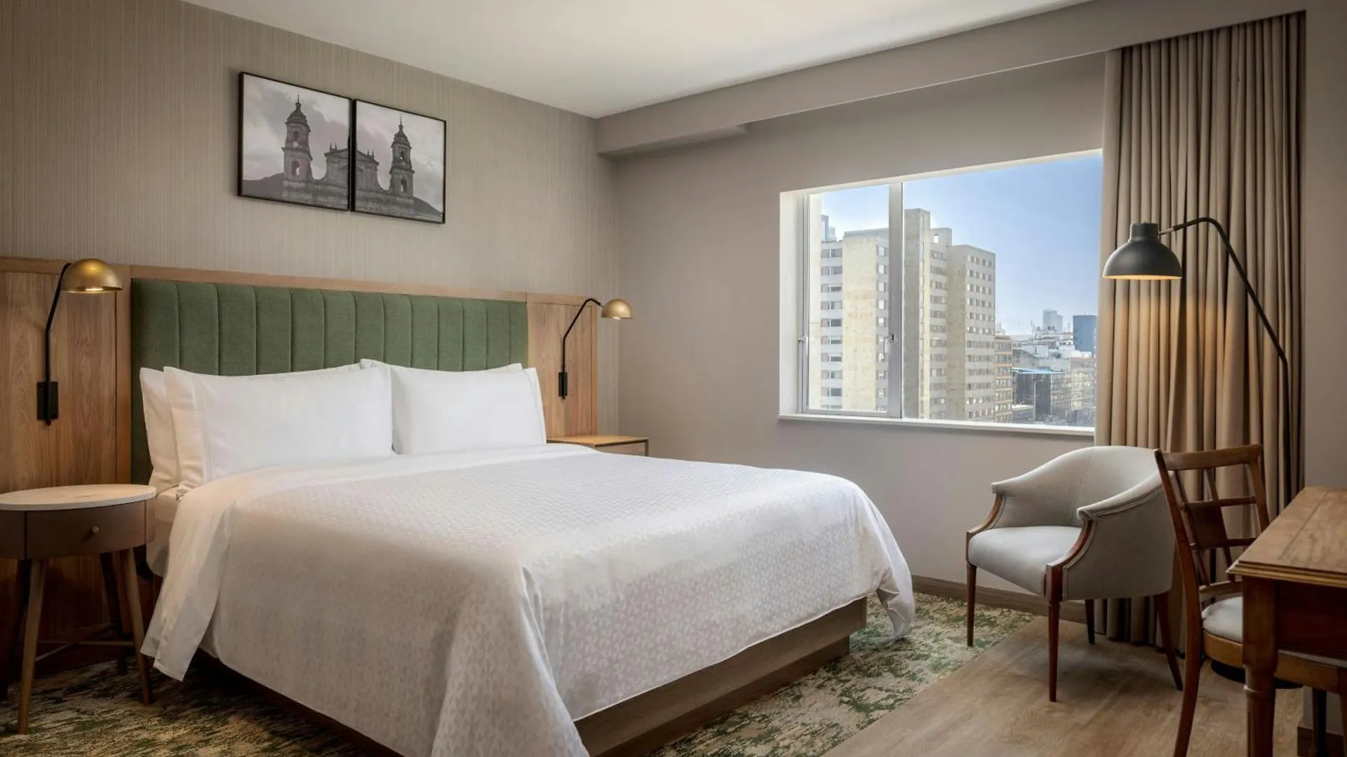 Four Points By Sheraton Tequendama, 波哥大 0*,